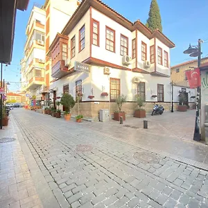 oteli̇ zi̇yaret edi̇n